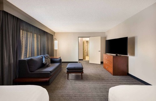 San Jose Hotel | 3 Budget-Friendly Units! Pet-Friendly, Close to The Tech Museum of Innovation