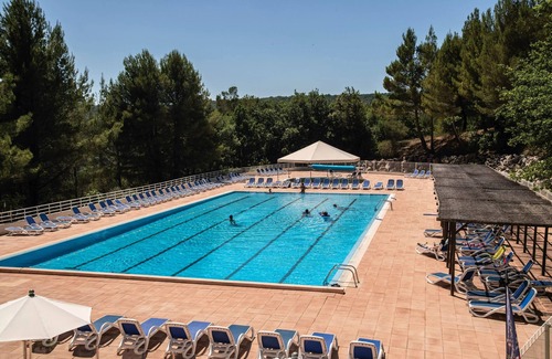 Montpezat Apartamento | 3 Zimmer Classic 3 Erwachsene und 2 Kinder Terrasse