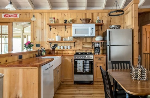 Saugatuck Cabaña | 3 Cottages - Treetops, a Lakewood Lux property