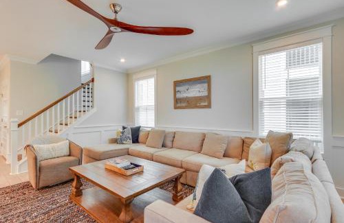 Palmetto Dunes Casa | 3 Decks and Water Views Breezy Home in Hilton Head