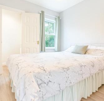 Limerick City Centre Casa | 3 double bed house city center