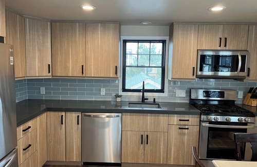 Ship Bottom Casa | 3 from beach, 3 bedroom 1.5 Bath!