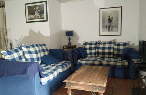 Ploerdut Cabaña | Juntos 3 casas rurales con piscina cubierta climatizada