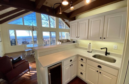 Big Canoe Casa | Mountain House, 3 King Beds, Amazing View, Sleeps 10, Great for groups