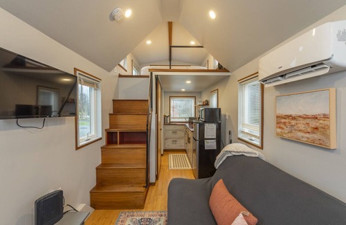 Mills River Casa | #3 Looking Glass · Looking Glass @ Acony Bell Tiny Home Village