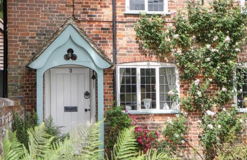 Alton Casa | 3 Malthouse Cottages