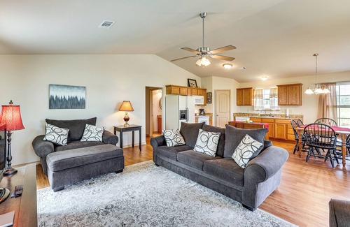 Fort Coffee Casa | 3 Mi to Arkansas River: Rural Family Home w/Yard
