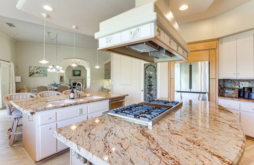 Fire Mountain Casa | 3 Mi to Beach: Central & Elegant Home in Oceanside