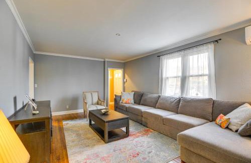 White Plains Casa | 3 Mi to Downtown Spacious White Plains Home