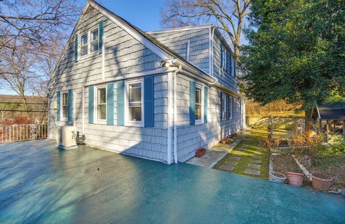 White Plains Casa | 3 Mi to Downtown: Spacious White Plains Home