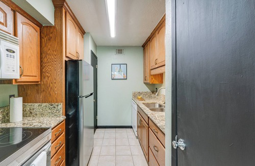 Knox - Henderson Condominio | 3 Mi to Dtwn Dallas: Condo w/ Walkable Location!