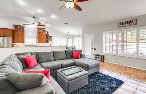Templeton Manor Casa | 3 Mi to Dtwn Home with Heated Pool in Gilbert
