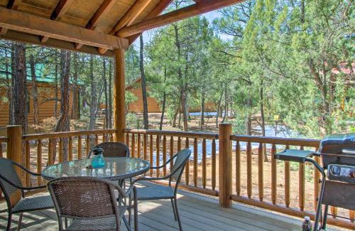 Show Low Casa | 3 Mi to Dtwn Show Low Retreat with 2 Decks