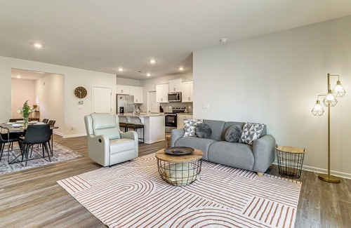 Hickory Casa | 3 Mi to Lake Hickory: Family Home w/ Fire Pit!