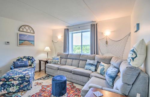 Central Lake Casa | 3 Mi to Lake Michigan The Country Cottage