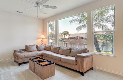 Tracy Casa | 3 Mi to Main St Tracy Homey Retreat with Game Room!