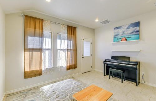Flour Bluff Casa | 3 Mi to Marina Pet-Friendly Gem in Corpus Christi