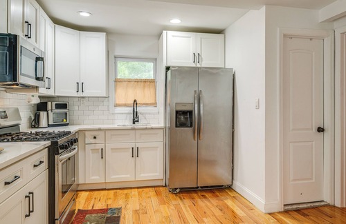 Hempstead Casa | 3 Mi to Nassau Coliseum: Spacious Hempstead Home!