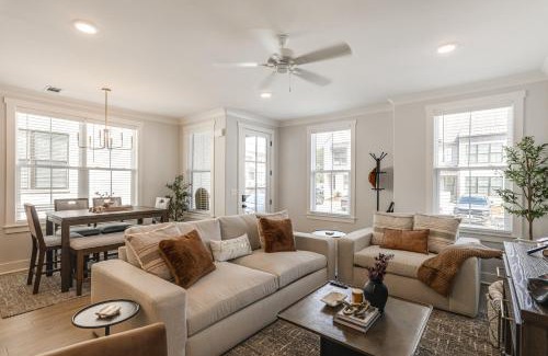 Oxford Casa | 3 Mi to Ole Miss, New Build Inviting Townhome!