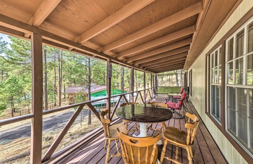 Ruidoso Cabaña | 3 Mi to Ruidoso Winter Park: Home w/ Fireplace!