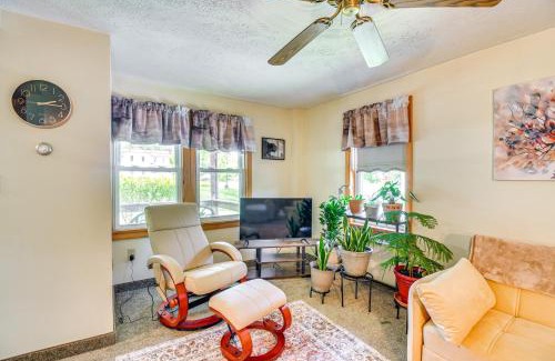 Waterloo Apartamento | 3 Mi to Seneca Lake Couples Apt with River Access