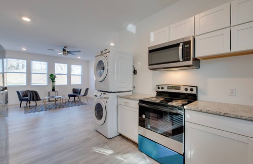 Mableton Apartamento | 3 Mi to Six Flags: Apartment in Metro Atlanta