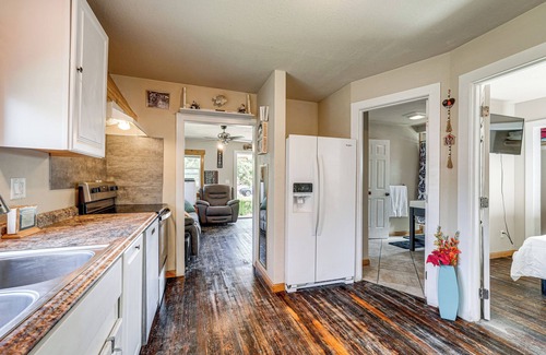 Springfield Casa | 3 Mi to University of Oregon: Home w/ Grill!