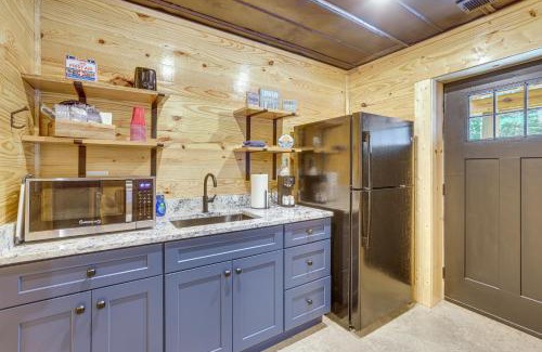 Alpine Bay Casa | 3 Mi to Water Logan Martin Lake Cabin Getaway