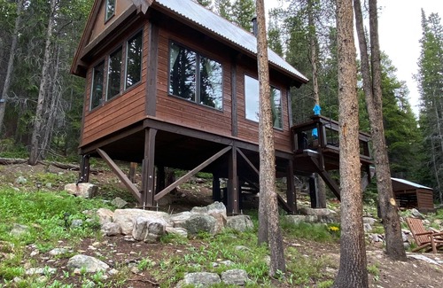 Red Cliff Cabina | 3 MILES FROM SKI COOPER - COZY CABIN SLEEPS 4!