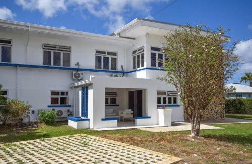 Rockley Apartamento | 3 min walk to beach - Blue Waters Apt 2 apts by Bluescape