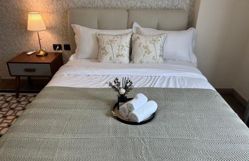 San Sai Casa | 3 Min Walk to Central Festival, Infinity Pool, 1 bedroom 1 bathroom