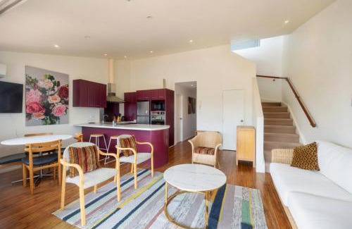 Orewa Apartamento | 3 Minute Stroll To The Beach & Shops