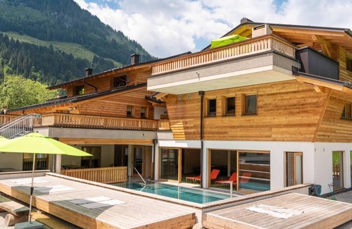 Kleinarl Apartamento | 3 nights SO to MI - Alpin Chalet Large