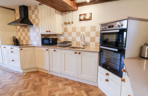 Axton Cabaña | 3 Penllan Cottages