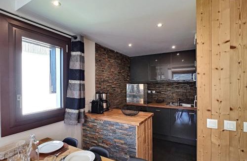 Les Menuires Apartamento | 3 pièces rénové 6 pers, ski aux pieds WiFi - FR-1-178-68