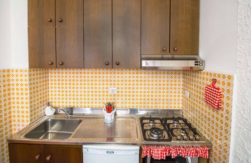 Prato Nevoso Apartamento | 3 Pini - One Bedroom 6 beds