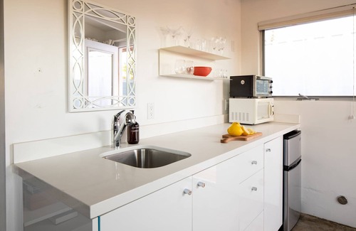 Tahquitz River Estates Casa | 3 Private 1 Bedroom Units at The Wesley Sleeps 12