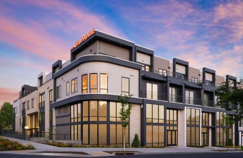 12 South Casa | 3 Private Hotel Rooms in 12 South The Gilmore