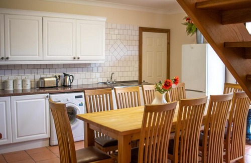 Charroux Casa | 3 Quartier de la Gare Charroux (Gite)