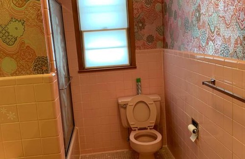 New Brunswick Casa | #3 QueenSize Bed bright room near New Brunswick NJ downtown