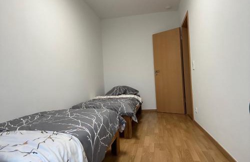 Ost Apartamento | 3 Raumwohnung Zentrum Ost A14