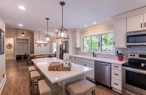 Lawton Woods Casa | 3 Rice Lane - 3 Bedroom Updated Sea Pines Home | 12 min walk to the beach
