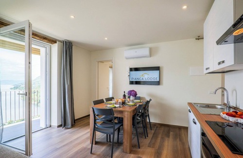 Cannero Riviera Apartamento | 3-room apartment with balcony and two bathrooms