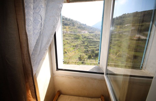 Ascros Apartamento | Vivienda de 3 ambientes entre mar y montaña