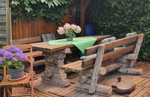Nuedlingen Apartamento | 3 room apartment in the Rhön / near Bad Kissingen. Quiet location! Lots of nature!