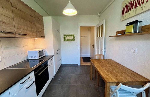 Neuchatel Apartamento | 3-room apartment with view near downtown Neuchâtel