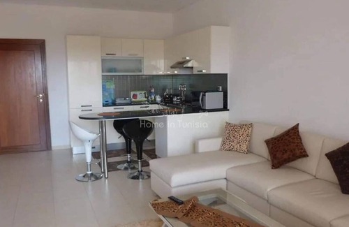 Chott Mariem Apartamento | 3 room waterfront apartment with swimming pool