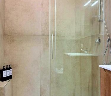 Sud-Ovest Apartamento | 3 Rooms - 3 Bath - Bright Modern Apartment
