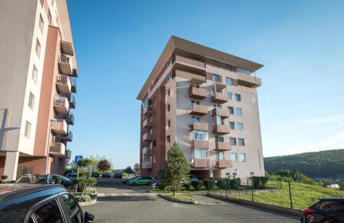 Myslava Apartamento | 3 rooms Luxury apartment with private parking