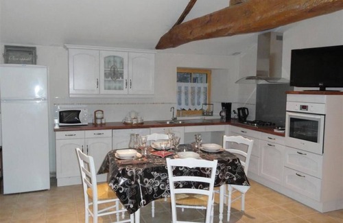 Les Magnils-Reigniers Casa | 3* self-catering cottage